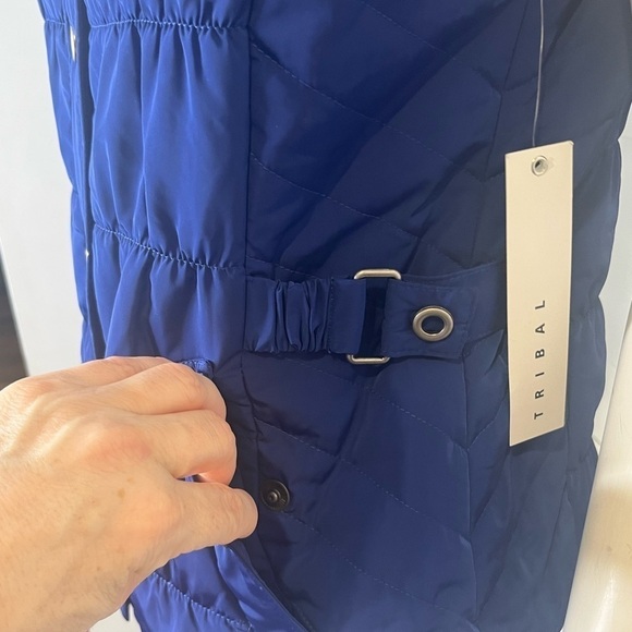 NEW with Tags. Tribal. Small. Blue. Puff vest. Snap closure. Pockets. Lined. - Picture 8 of 8